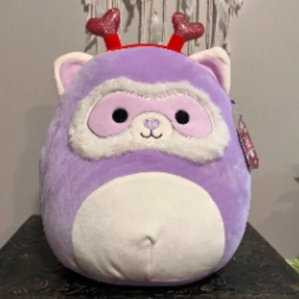 Squishmallows Lyle the Ferret‎ 2023 Valentines Rare new!!!
